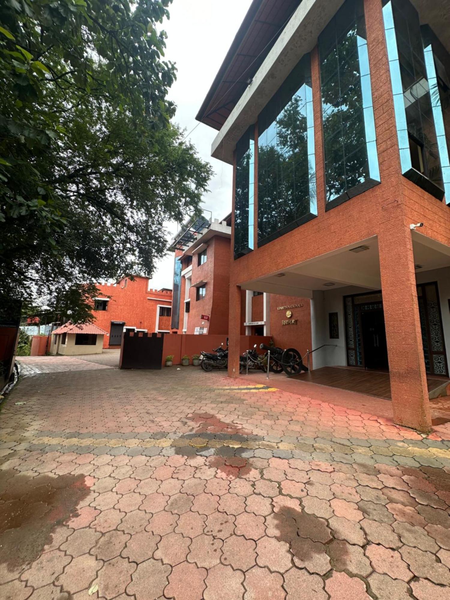Gd International Redfort Nilambūr エクステリア 写真